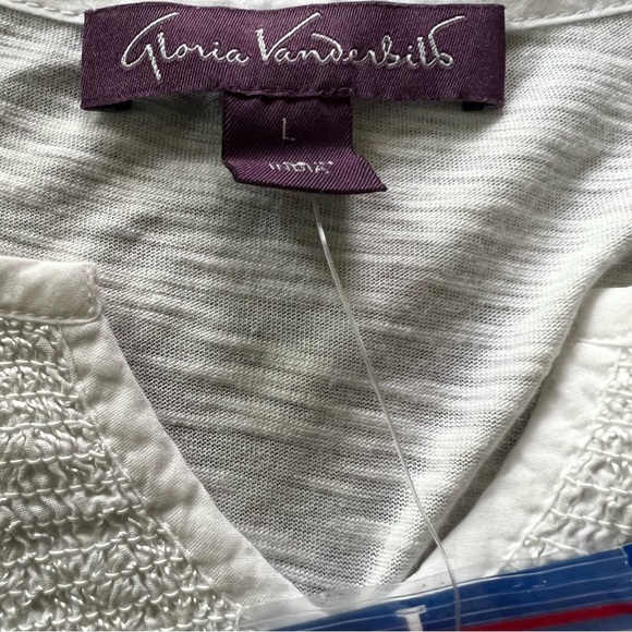 Gloria Vanderbilt Large Women’s white shirt - Picture 5 of 5